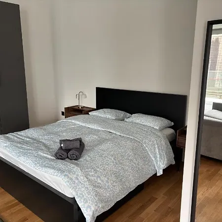 Floor, 2 Minutes From Train Station 62 * Lausana